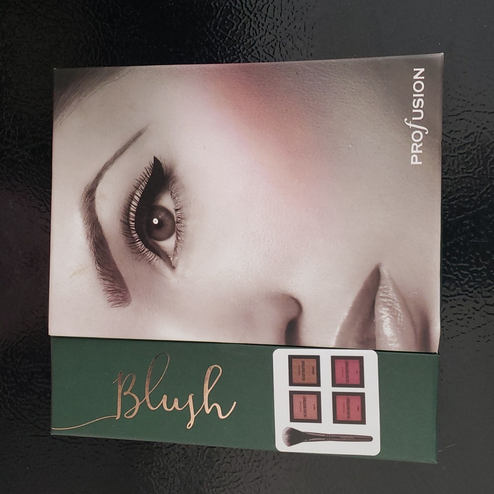 Pofusion BLUSH Palette NEW In Box